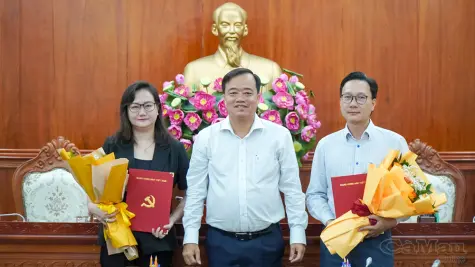 Ban Thường vụ Tỉnh uỷ công bố quyết định điều động, bổ nhiệm cán bộ chủ chốt