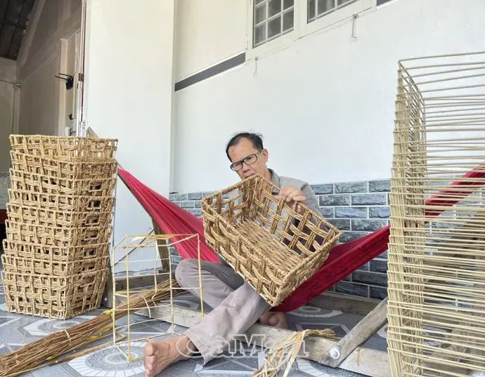 Đan sinh kế từ cỏ năn tượng