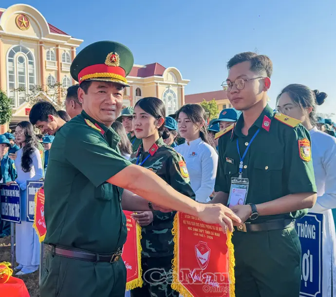 Khai mạc Hội thao Giáo dục quốc phòng và an ninh học sinh THPT tỉnh Cà Mau lần thứ I