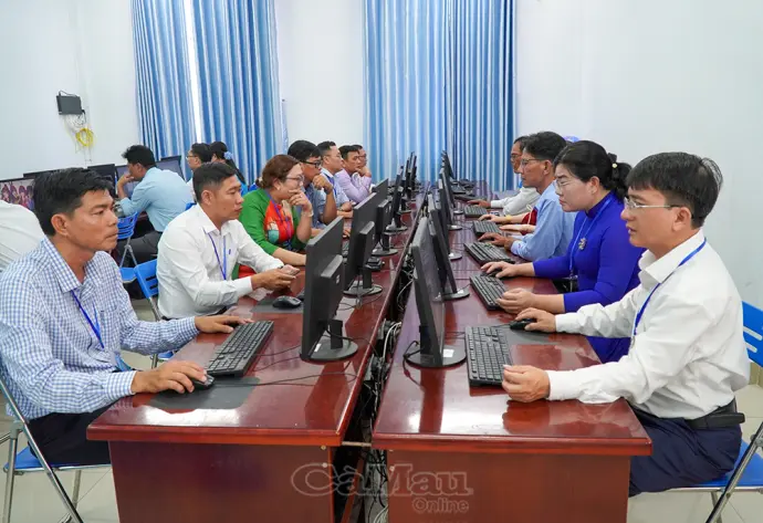 Lần đầu tiên tổ chức Hội thi Cán bộ quản lý giỏi cấp tiểu học