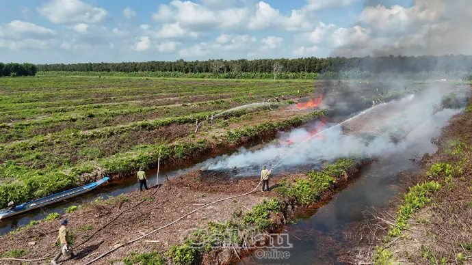 Cộng đồng - “lá chắn thép” giữ rừng mùa khô