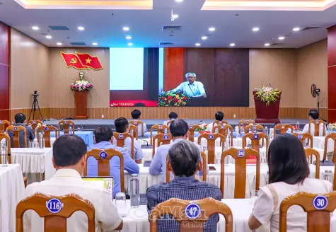 Phát huy vai trò báo chí, văn nghệ sĩ và trí thức trong định hướng tư tưởng và dư luận xã hội