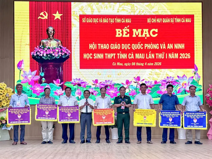 Trường THPT Lê Thị Riêng đạt giải Nhất toàn đoàn