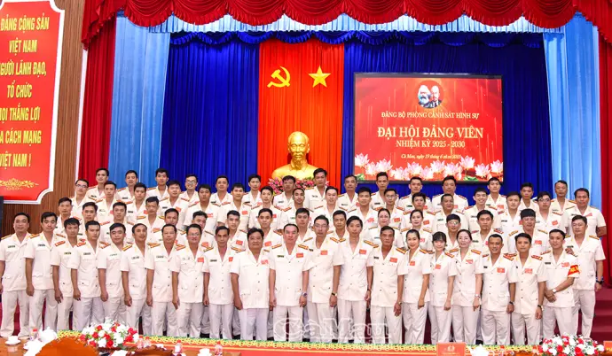 “Lá chắn thép” giữ bình yên cuộc sống