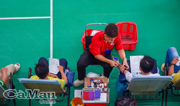 Sôi nổi Ngày hội hiến máu tình nguyện “Nhiệt huyết Petrovietnam”
