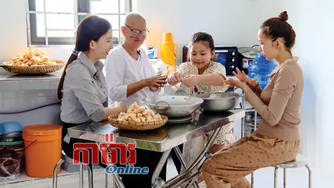 នំខ្ញី៖ និមិត្តរូបនៃសេចក្តីស្មោះស្ម័គ្រ និងភក្តីភាព