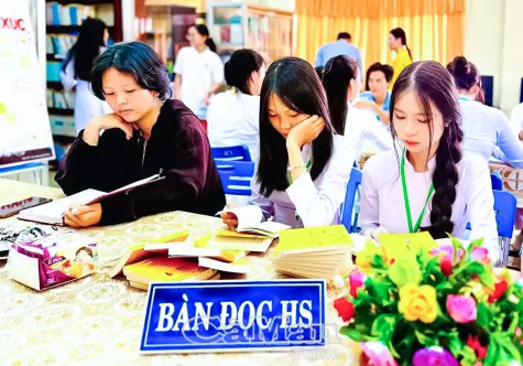 Nối dài mạch tri thức từ trang sách đến không gian số