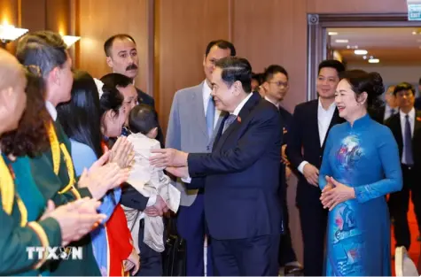 Chủ tịch Quốc hội Trần Thanh Mẫn gặp gỡ cộng đồng người Việt tại Thổ Nhĩ Kỳ