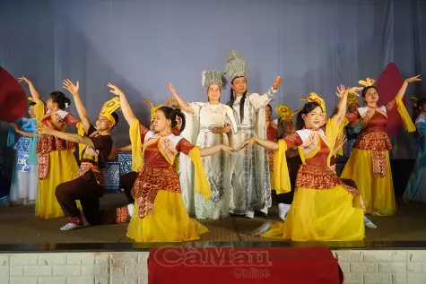 Gấp rút hoàn thiện chương trình nghệ thuật phục vụ lễ giỗ Đức Quốc Tổ Lạc Long Quân