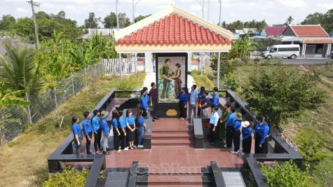 Về “địa chỉ đỏ”, bồi đắp lý tưởng cho thế hệ trẻ