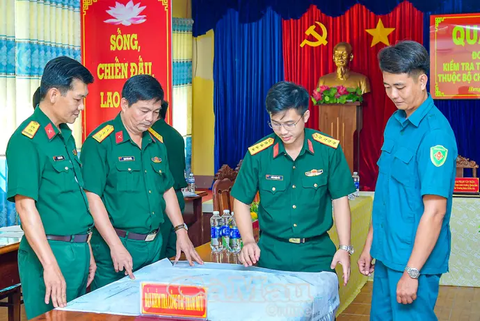 Quân khu 9 kiểm tra toàn diện Ban CHQS xã, phường