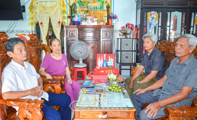 Trọn nghĩa tri ân