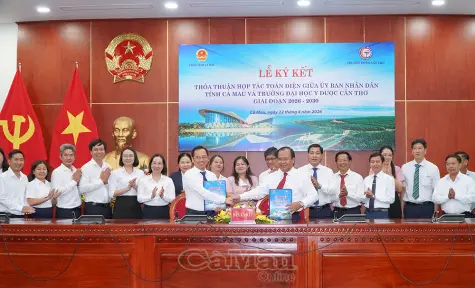 Cà Mau và Trường Đại học Y Dược Cần Thơ ký kết hợp tác toàn diện đến năm 2030