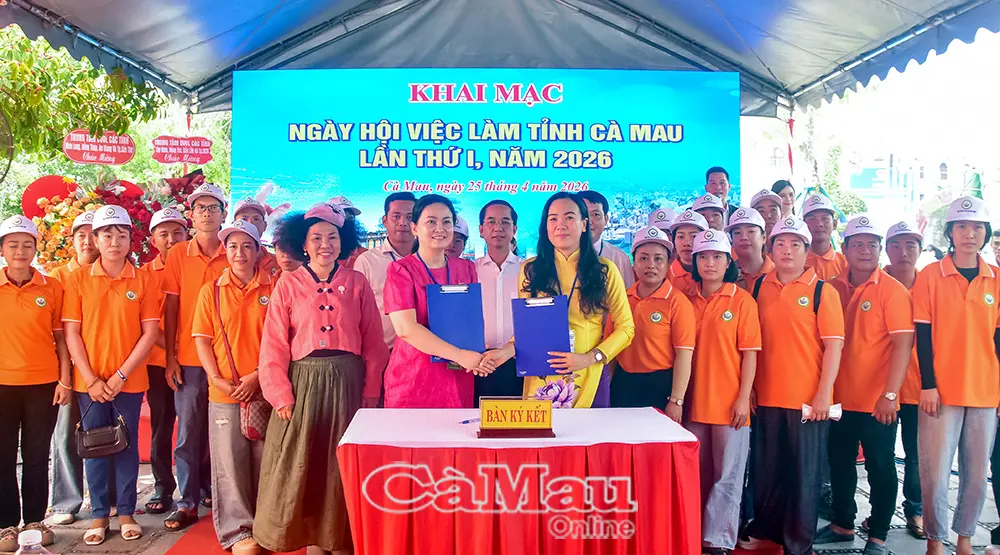 Kết nối việc làm cho hơn 600 lao động trẻ Cà Mau