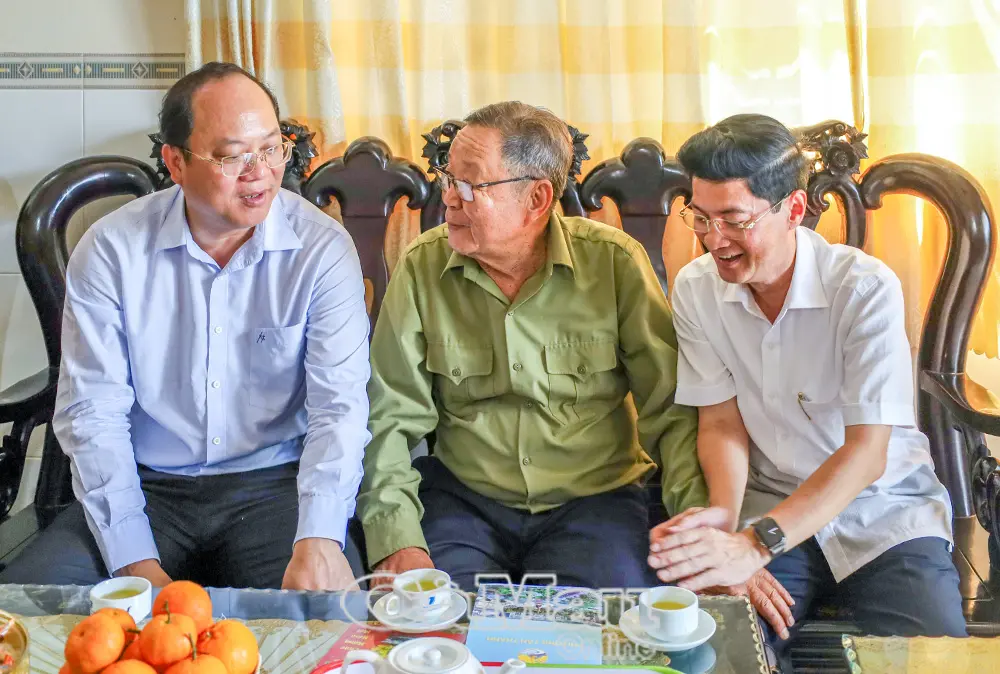 Ấm áp nghĩa tình tri ân người có công