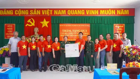 Phối hợp chặt chẽ, giữ vững an ninh, chăm lo dân sinh