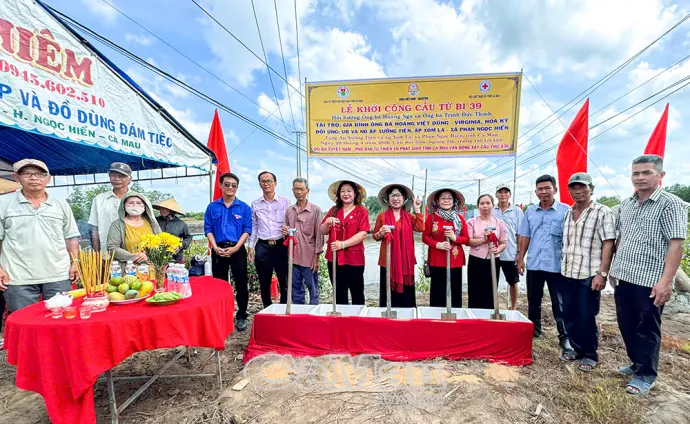 Thêm nhịp cầu mới cho vùng nông thôn Phan Ngọc Hiển