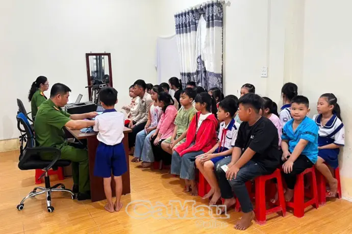 Xuyên lễ phục vụ Nhân dân