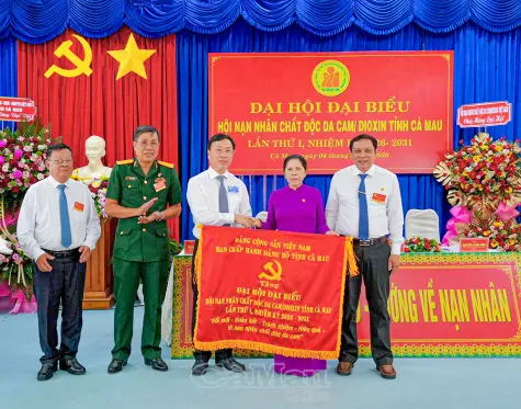 Bà Võ Thị Hồng Thoại tái đắc cử chức vụ Chủ tịch Hội Nạn nhân chất độc da cam/dioxin tỉnh Cà Mau