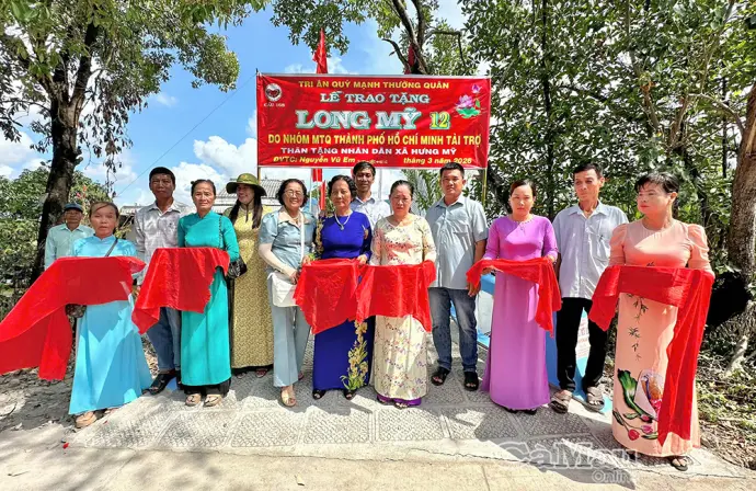 Thêm 2 cây cầu mới, người dân Hưng Mỹ thuận lợi đi lại