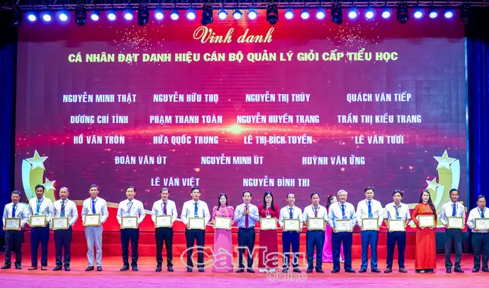Khi cán bộ quản lý vào "đường đua" đổi mới giáo dục