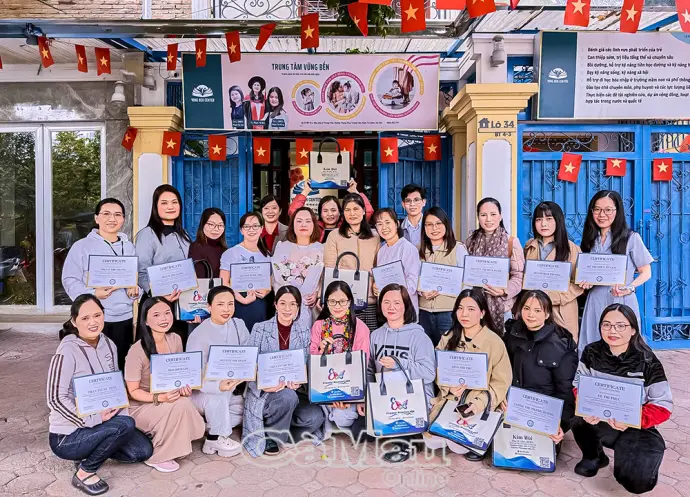 Vỗ về những giấc mơ xanh - Bài 3: Ánh sáng của hy vọng