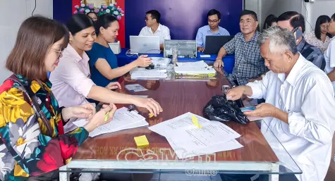 Chính quyền phục vụ, chủ động đến với Nhân dân 