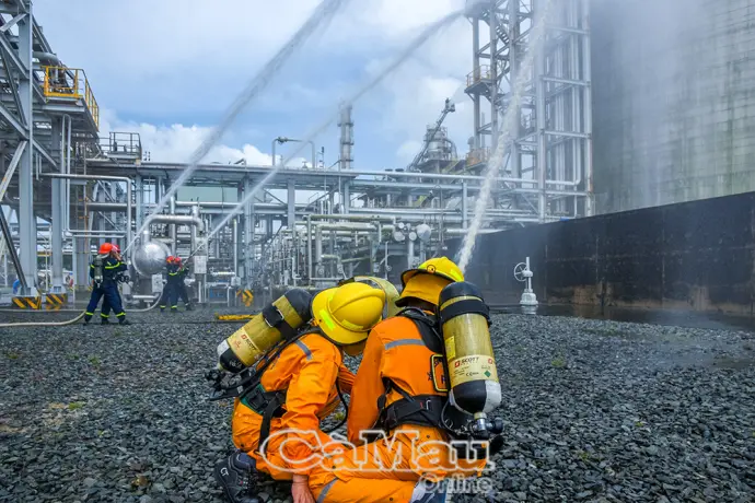 Tăng cường sự lãnh đạo của Đảng đối với công tác PCCC và CNCH trong tình hình mới