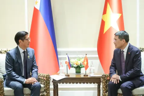 Thủ tướng Lê Minh Hưng hội kiến Tổng thống Philippines
