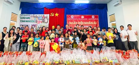“Ngày hội Nhân ái” lan toả yêu thương tại xã Cái Đôi Vàm