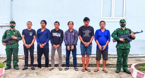 Phát hiện nhiều đối tượng tàng trữ, sử dụng trái phép chất ma tuý trên tàu cá