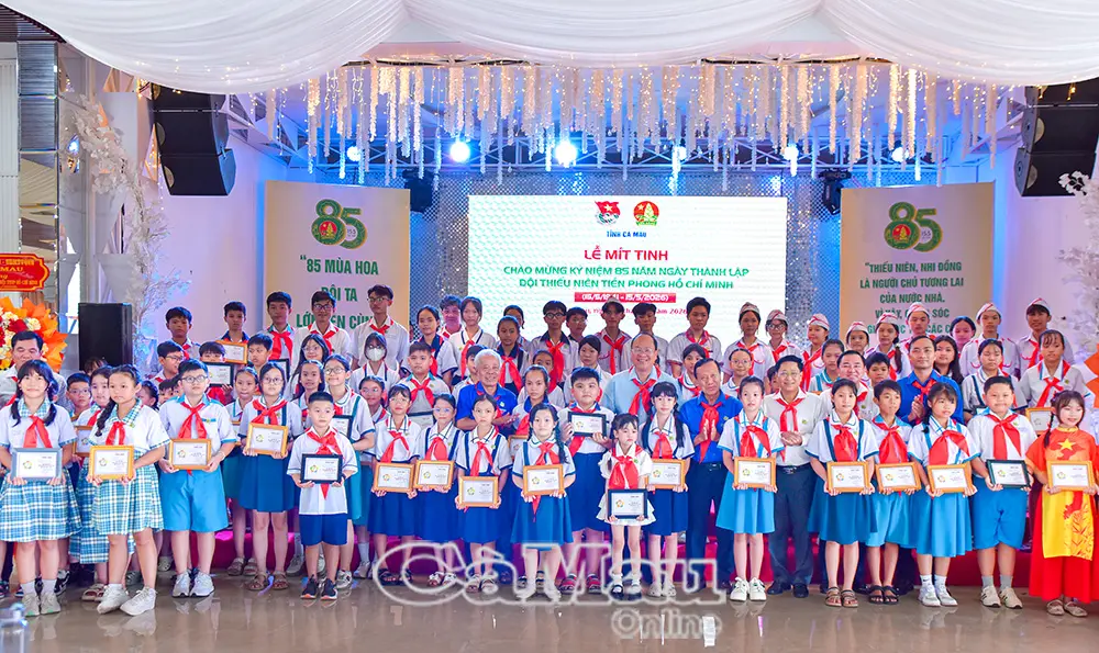 85 năm - Đội ta lớn lên cùng đất nước