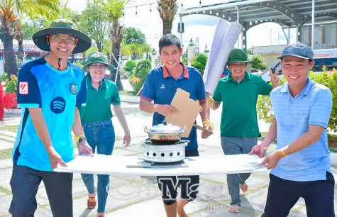 Tiếp lửa nhiệt huyết từ Hành trình “Khăn hồng vì đàn em”