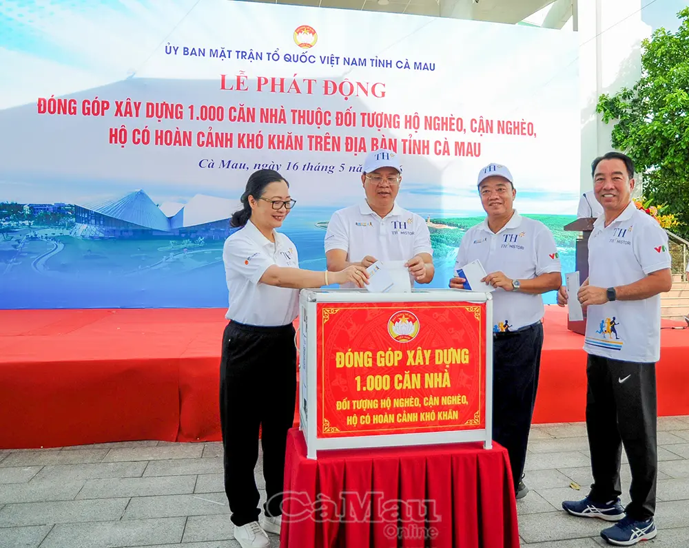 Phát động đóng góp xây dựng 1.000 căn nhà cho hộ khó khăn