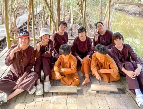 Tìm về lịch sử