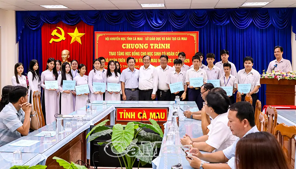 Ðẩy mạnh phong trào khuyến học
