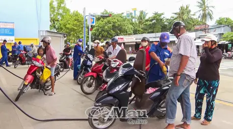 Người dân dần thích ứng với xăng sinh học E10