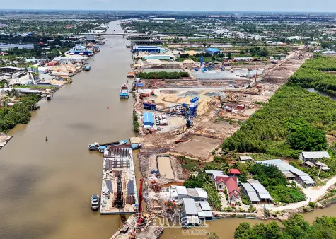 Hối hả nối nhịp tuyến cao tốc Cà Mau - Đất Mũi