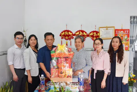 Ấm áp các hoạt động tri ân người có công