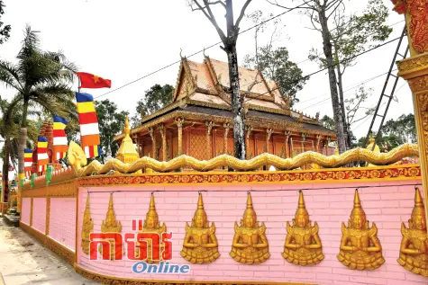និមិត្តរូបនៃទេពប្រណមក្នុងស្ថាបត្យកម្មវត្ត Khmer