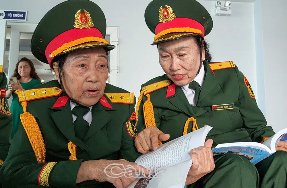 Gửi tuổi xanh cho quê hương