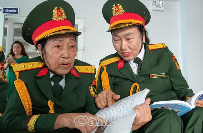 Gửi tuổi xanh cho quê hương