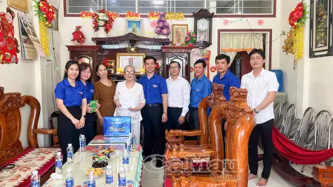Biến đạo lý “Uống nước nhớ nguồn” thành hành động thường xuyên