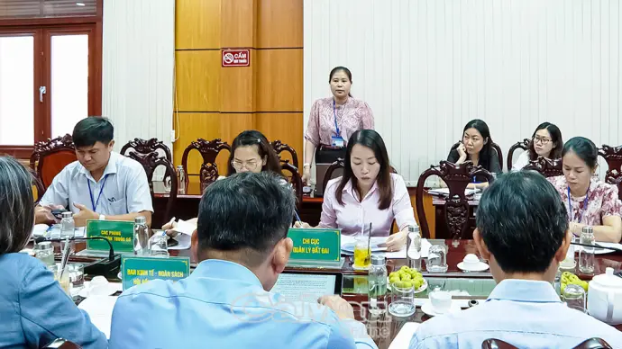 Ðơn giản hoá thủ tục liên quan đến đất đai