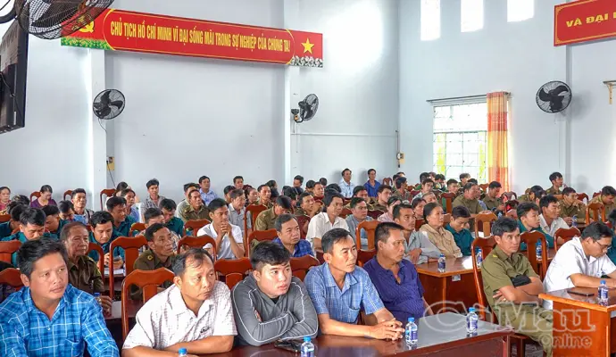 Nâng cao nhận thức pháp luật trong khai thác thuỷ sản