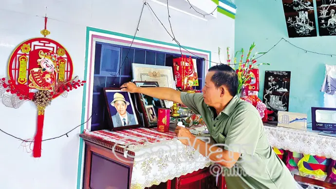 Khắc vào đất, ghi vào lòng