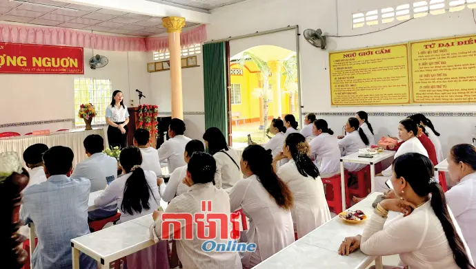 នារីកាន់សាសនារួមដំណើរការកសាងជីវិតដ៏រុងរឿង