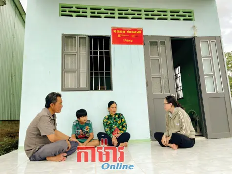 បង្កលក្ខណៈដើម្បីអ្នកមានកិត្យានុភាពពង្រីកតួនាទីរបស់ខ្លួន