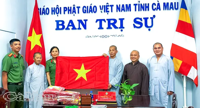 Sắc cờ kết nối lòng dân
