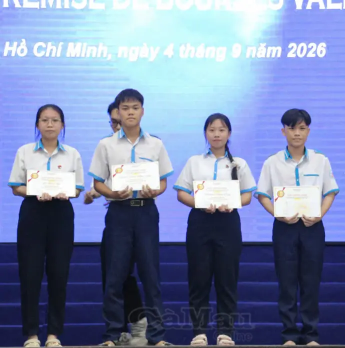 Học bổng Vallet ghi dấu hành trình nỗ lực